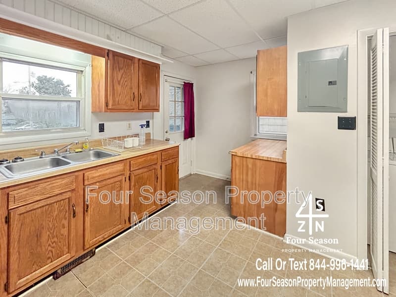 Hagerstown House: 338 South Locust Street