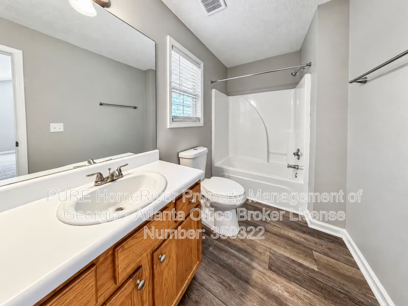 Temple House: 121 Maplewood Dr