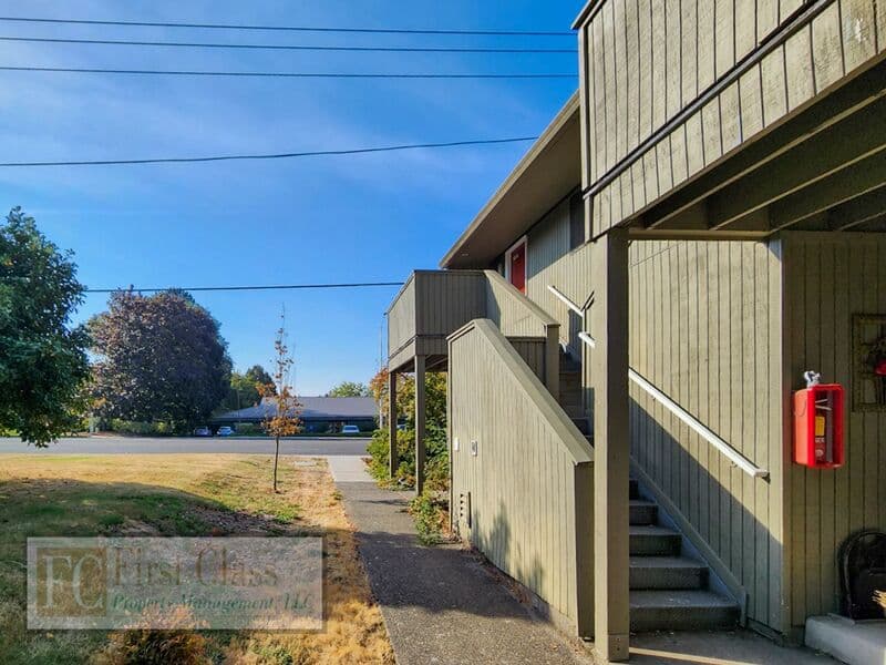 BEAVERTON Condo: 4824 SW MURRAY BLVD