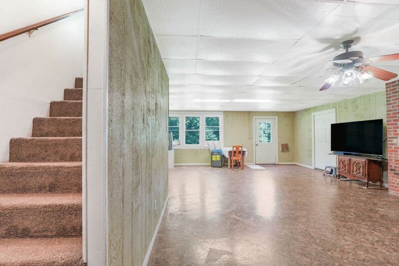Fredericksburg House: 195 Berea Church Road