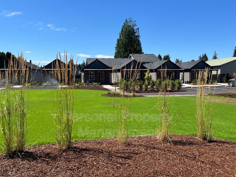 Vancouver Condo: 8005 NE 32nd St