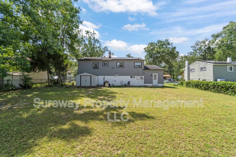 Browns Mills House: 211 California Trail