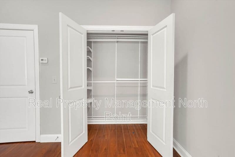 Decatur House: 3026 Eltham Pl