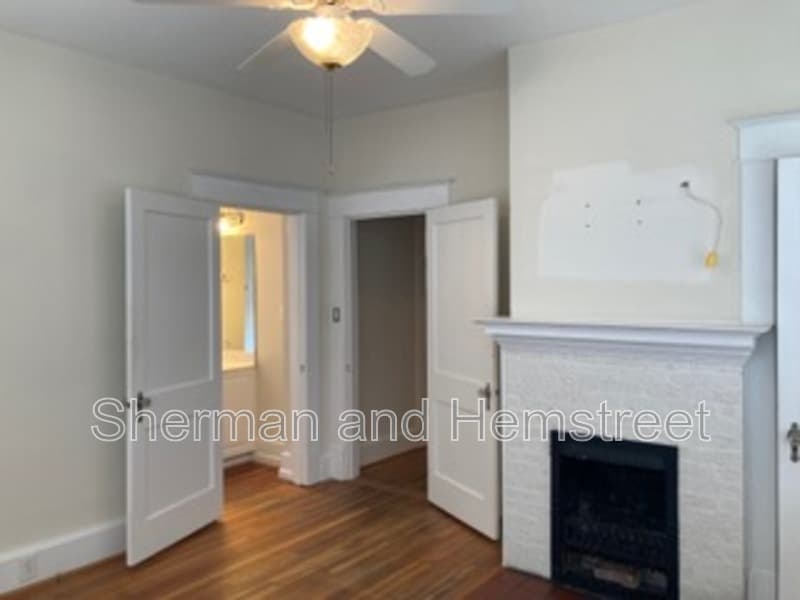 Augusta House: 2809 Lombardy Court
