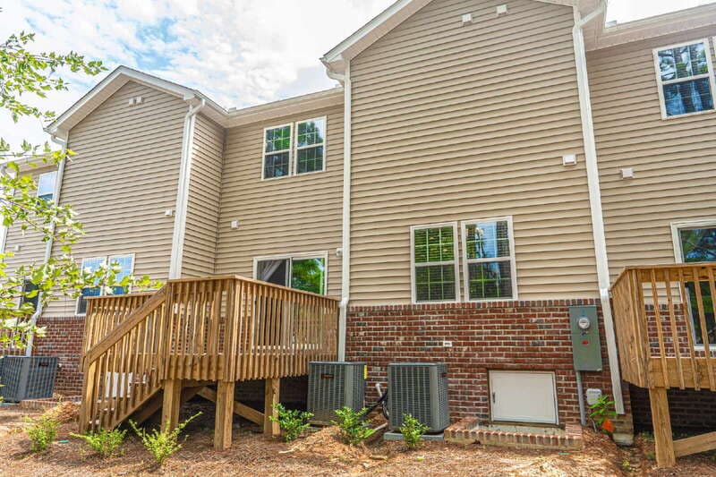Aberdeen Townhome: 883 Ducks Lndg