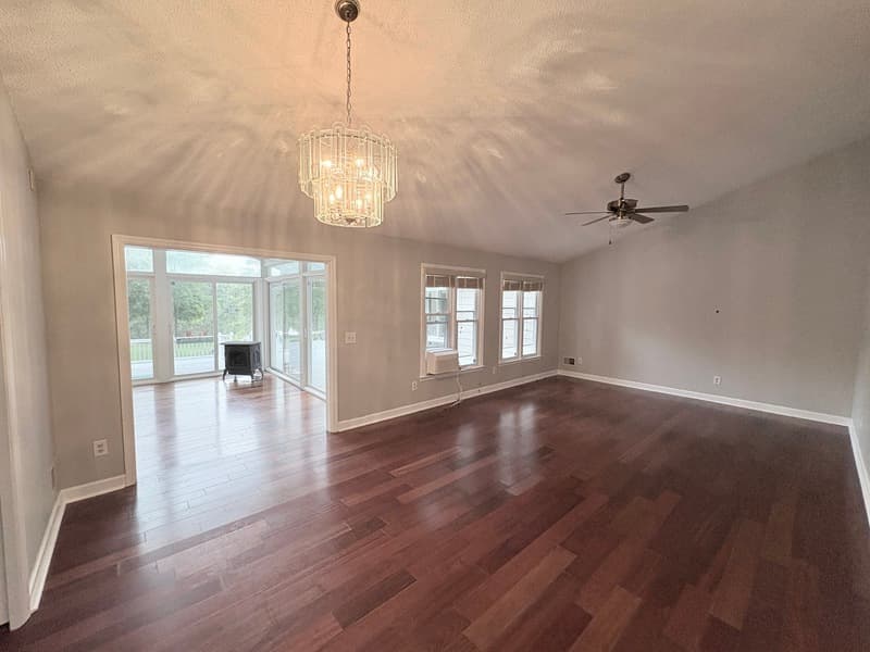 Blythewood House: 311 Derrick Ln