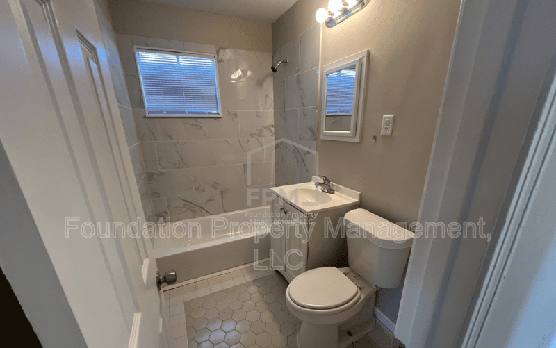 Memphis House: 4422 Suncrest Drive