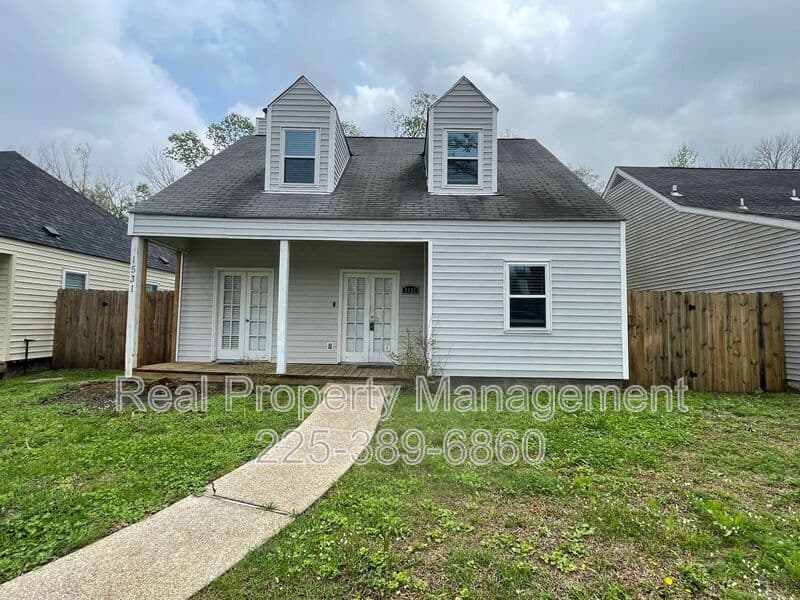 Baton Rouge House: 1531 Lila Ave.