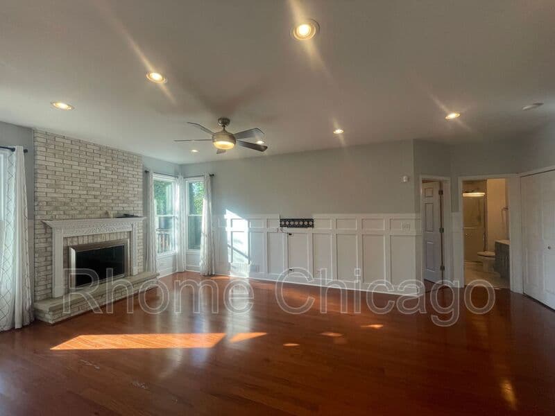 Carol Stream House: 1034 Idaho St.