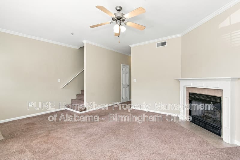 Alabaster House: 206 Park Village Circle