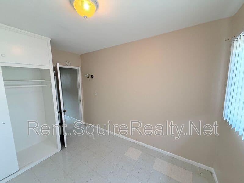 Azusa Condo: 936 W. Foothill Blvd