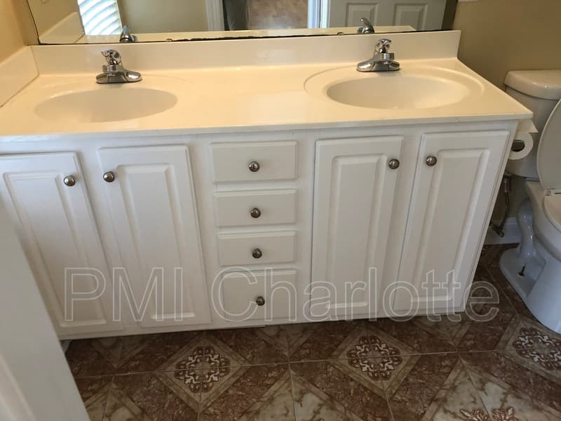 Charlotte Townhome: 6710 Mallard Park Dr