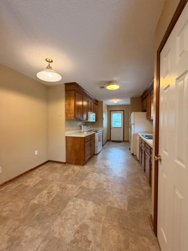 Irmo House: 101 Riverwalk Way