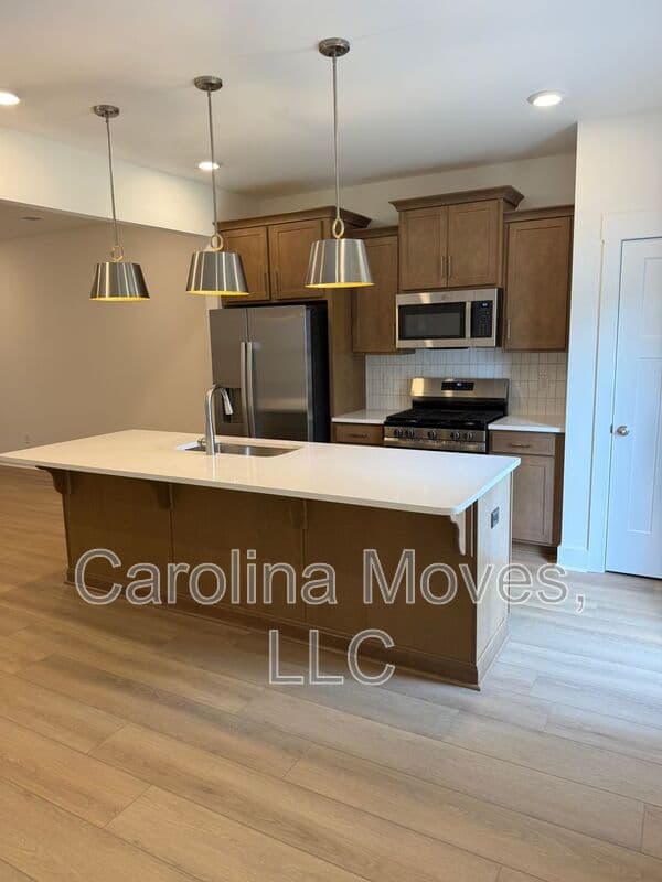 Fountain Inn Townhome: 508 Round Rock Way