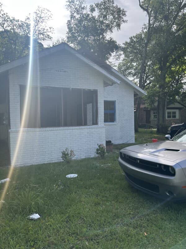 Jacksonville House: 267 Day Ave.