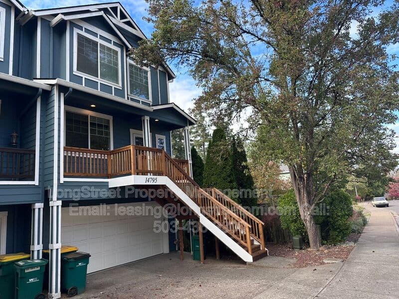 Tigard Townhome: 14795 SW Fern St