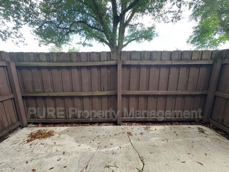 Ocala House: 627 NE 28th Avenue