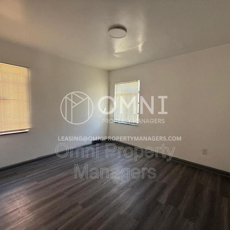 Detroit House: 9747 Somerset Ave