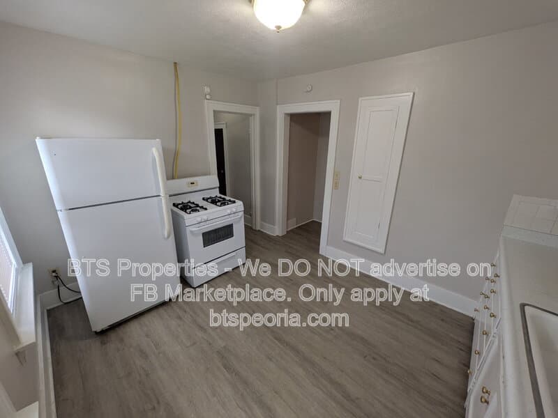Peoria Condo: 1532 West Barker Avenue