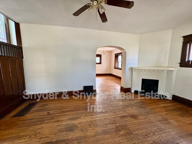 Akron House: 117 Dodge Avenue