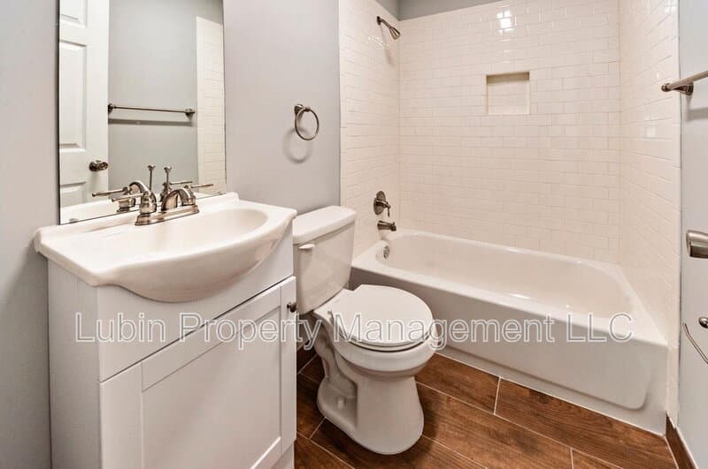 Memphis Condo: 1616 Monroe Ave