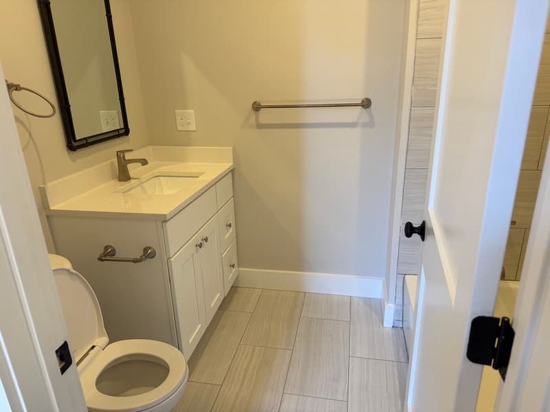 Jefferson Condo: 1665 Main Street - D101
