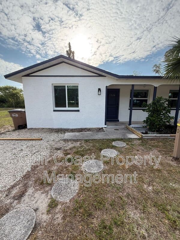 Cape Coral Condo: 1324 Del Pine Drive