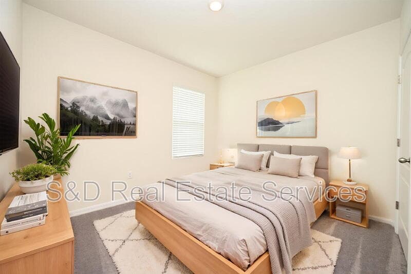 Lakeland House: 2548 Ryland Falls Drive