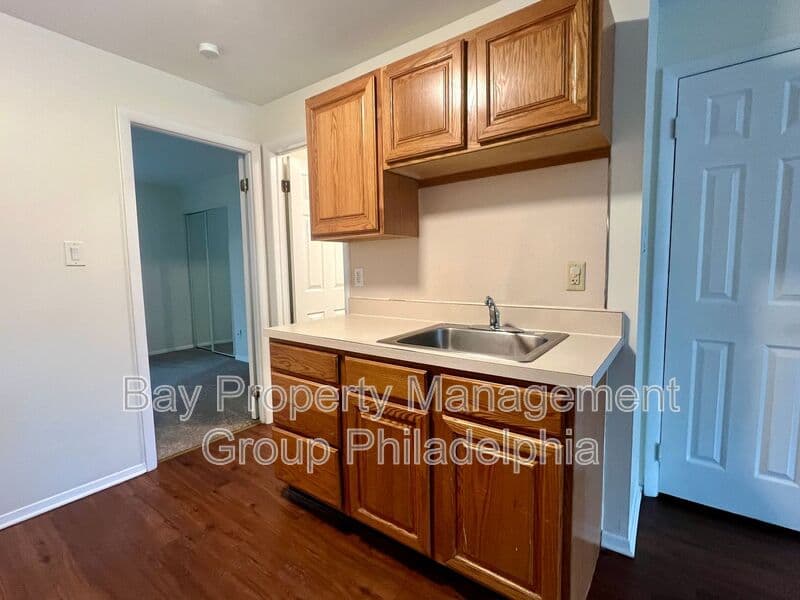 Lansdale Condo: 100 E Mount Vernon St