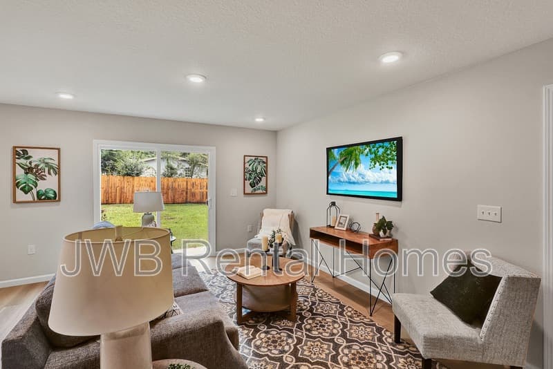 Jacksonville House: 2356 Brooklyn Rd