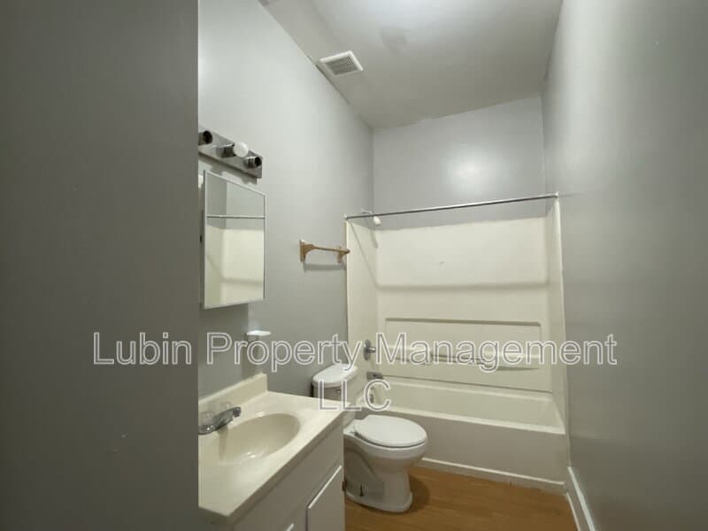 Memphis Condo: 332 Lema Pl