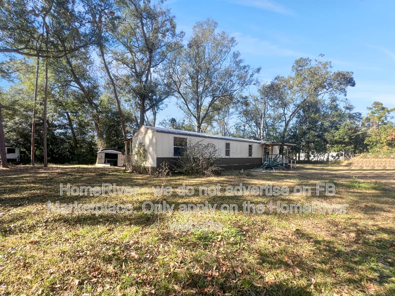 Zephyrhills House: 7725 Forbes Rd