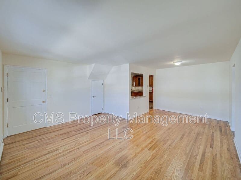 Vauxhall Condo: 287 Montclair Avenue
