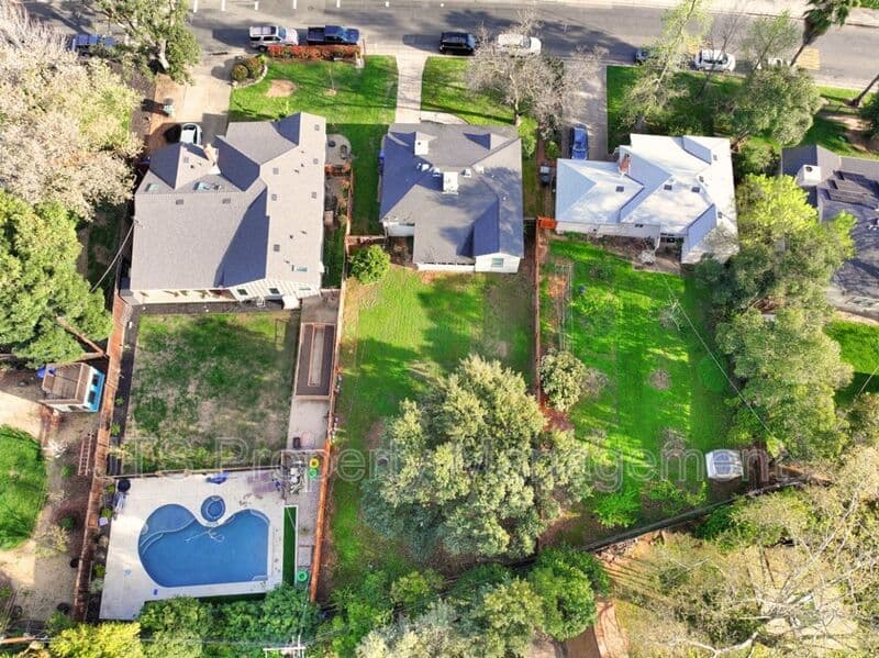 Sacramento House: 2733 Marilona Drive