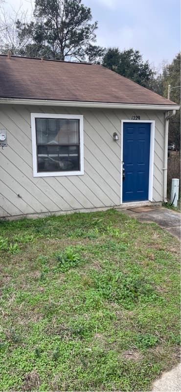 Tallahassee House: 1229 Continental Court