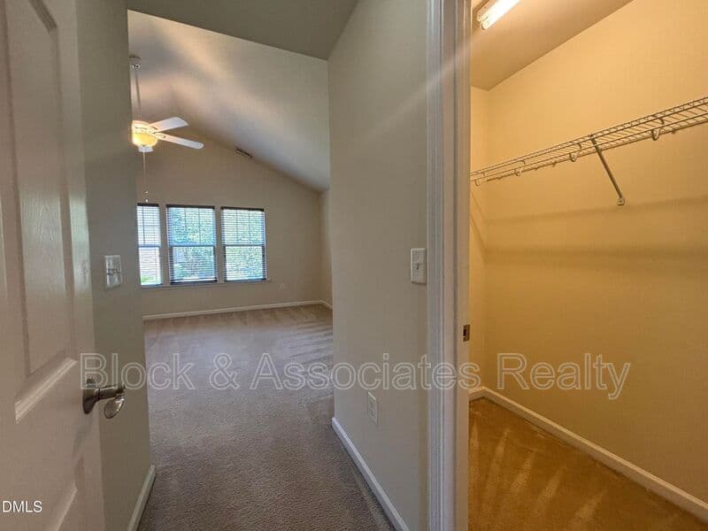 Wake Forest House: 1429 Kirkwood Hill Way