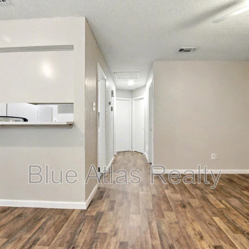 Fort Worth House: 5519 Wellesley Avenue - 1
