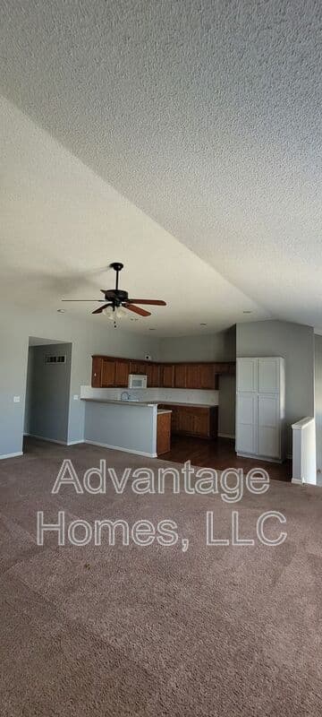 Gardner House: 18518 Mulberry Ct