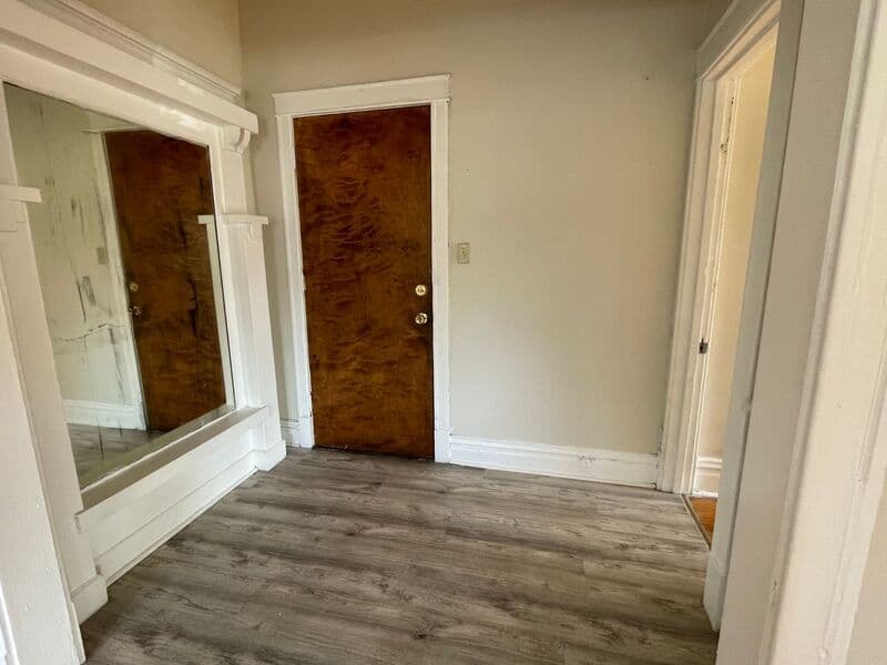 Chicago House: 4424 W. Armitage 2W