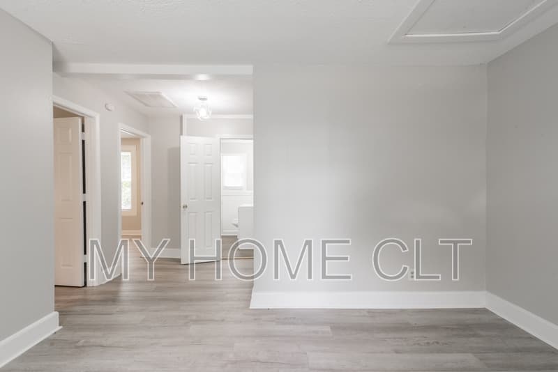 Charlotte Condo: 2517 Hemphill Street - 2