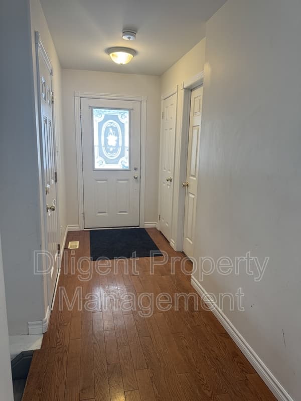 Peterborough House: 157 Milroy Drive