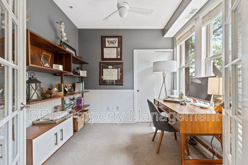 Washington Condo: 2535 13th ST. NW