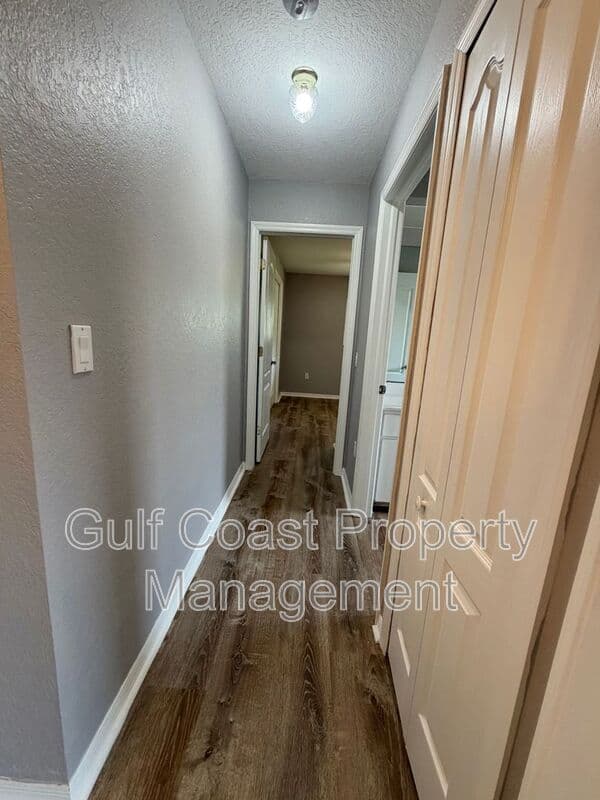 Rotonda West House: 58 Sportsman Lane