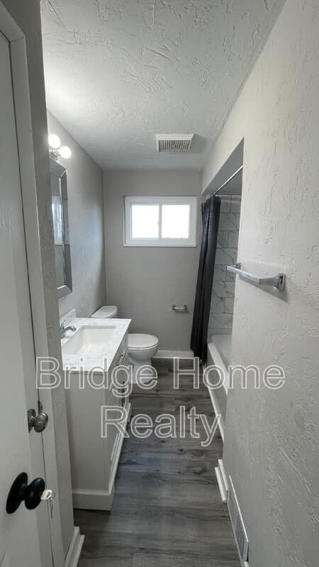 McKeesport House: 1015 Pleasant Avenue