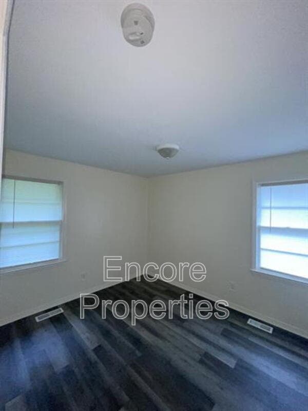 Fayetteville House: 5312 Bayleaf Drive