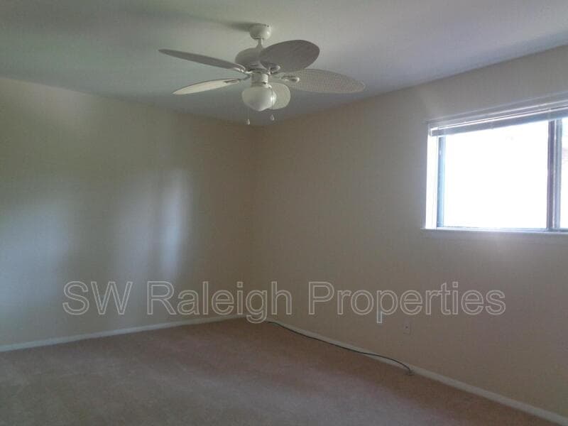 Raleigh Condo: 1204 Schaub Drive