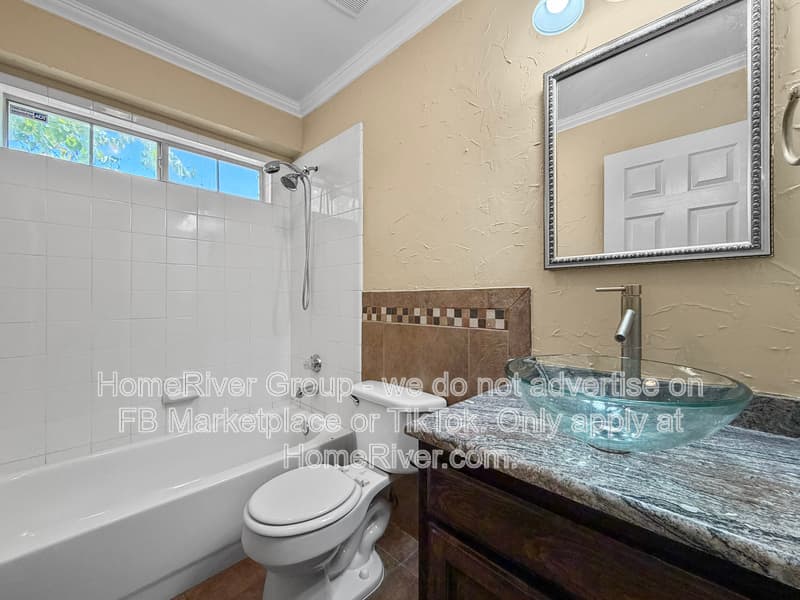 Frisco House: 10911 Red Cedar Dr