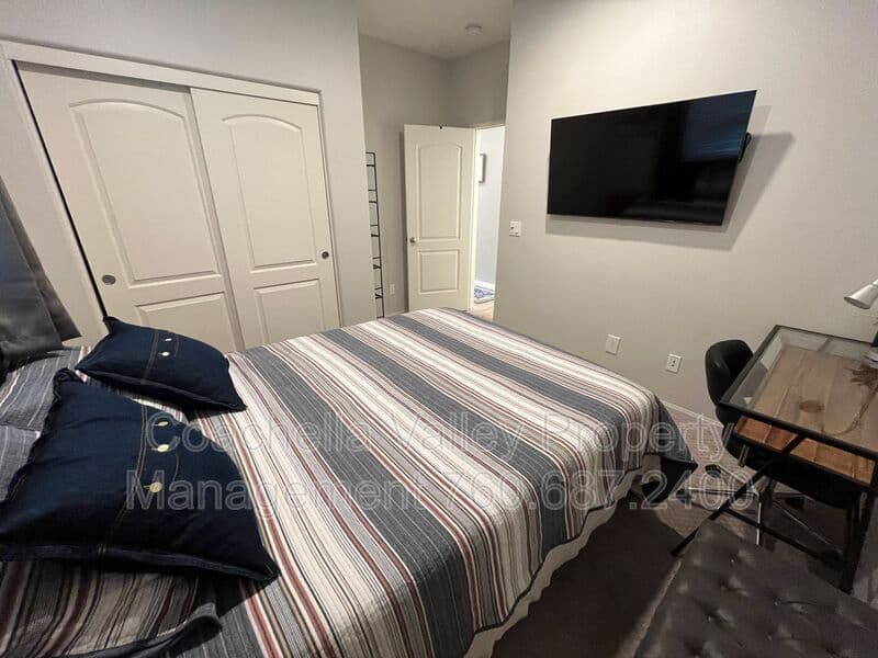 Palm Desert Condo: 321 Paseo Gusto
