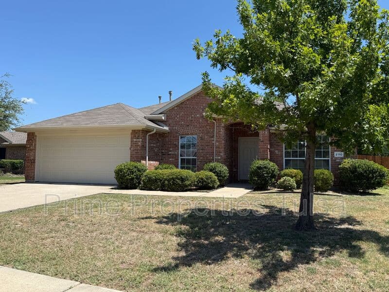 Rockwall House: 2110 Gleaner Drive