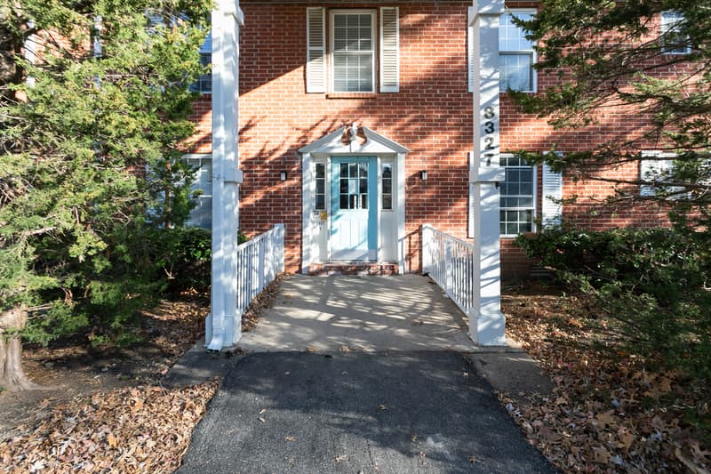 Overland Park Condo: 8325 Lowell Ave - 4
